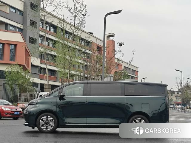 Geely Galaxy Wing true L380 id 4198870 из Китая 31