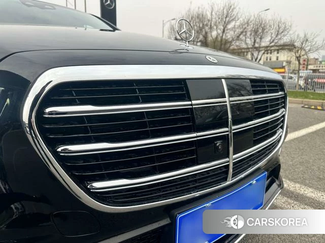 Mercedes-Benz S-class id 4256577 из Китая 31