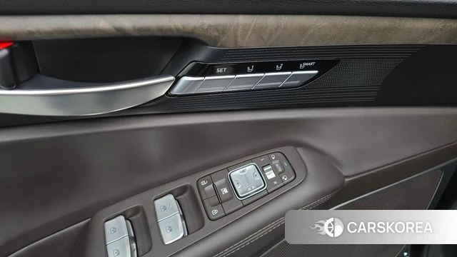 Genesis G90 id 4776097 из Кореи 31