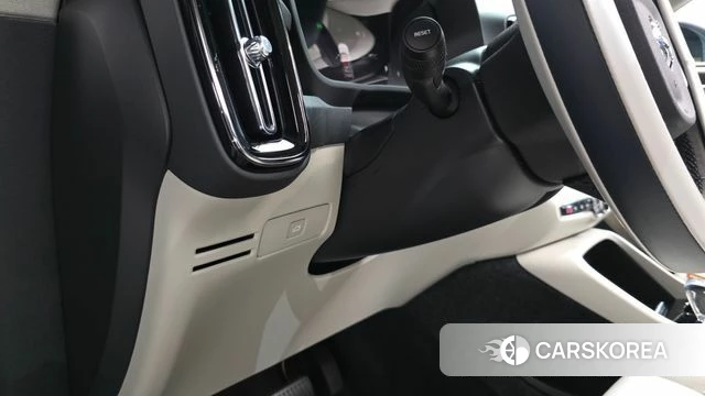 Volvo XC40 id 4792102 из Кореи 31
