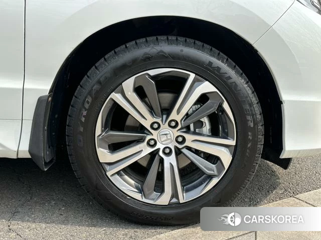 Honda UR-V id 4257860 из Китая 31