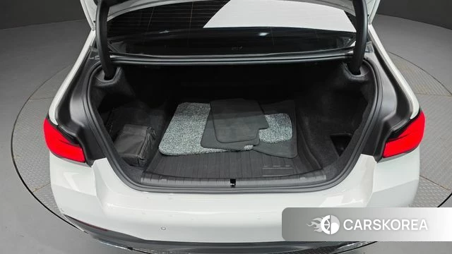 BMW 5 Series (G30) id 4692016 из Кореи 31