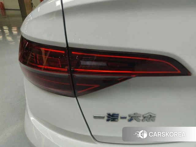 Volkswagen Sagitar id 4348695 из Китая 31
