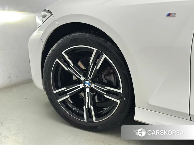 BMW 3 series id 4256857 из Китая 31