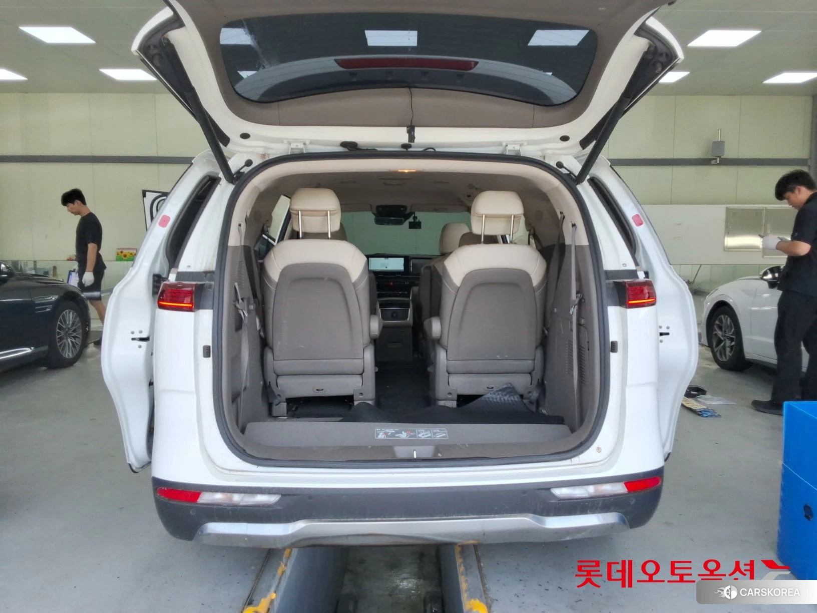 Kia Carnival id 4498448 из Кореи 31
