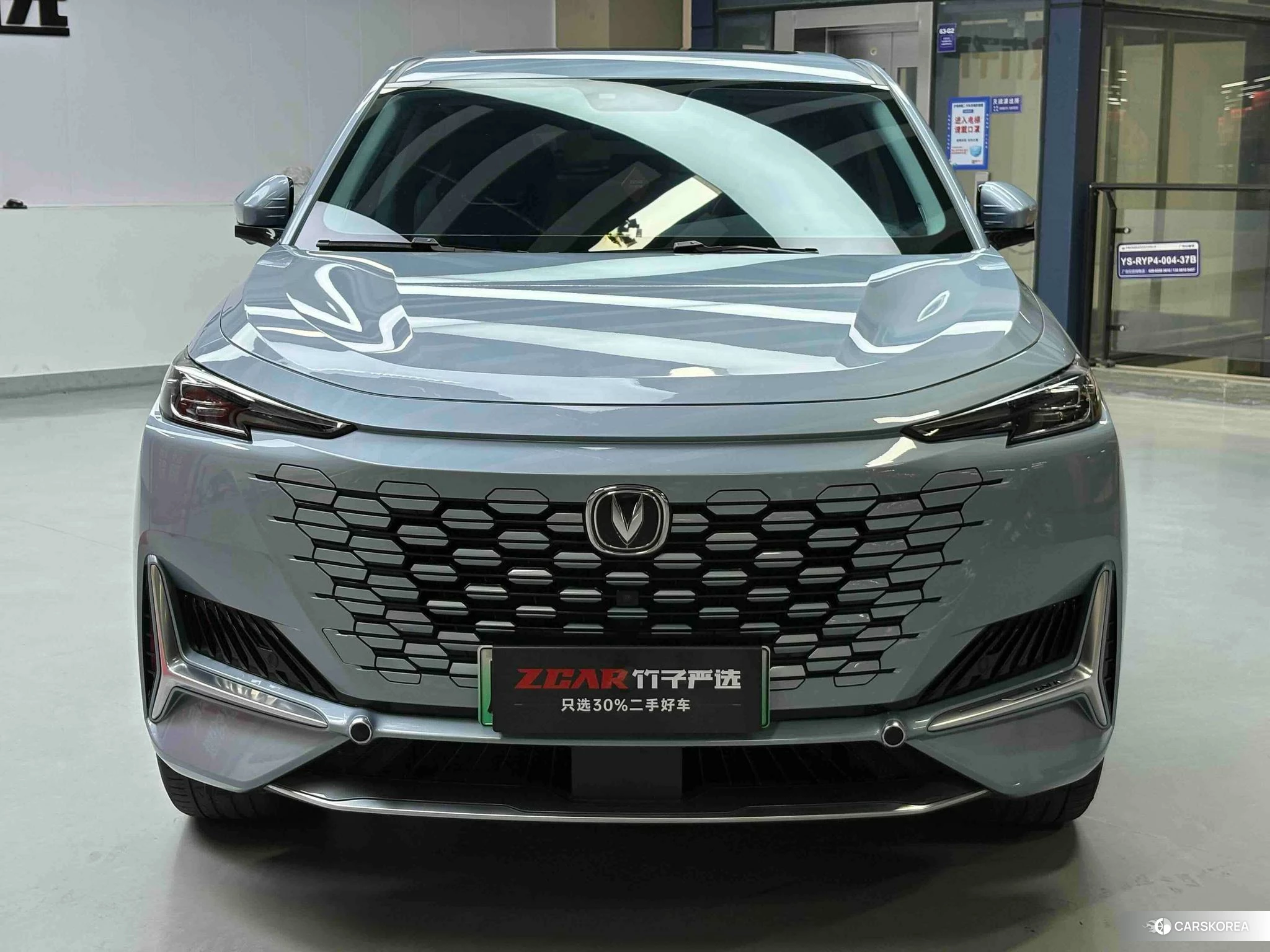 Chang'an UNI-K Smart iDD id 4461500 из Китая 31