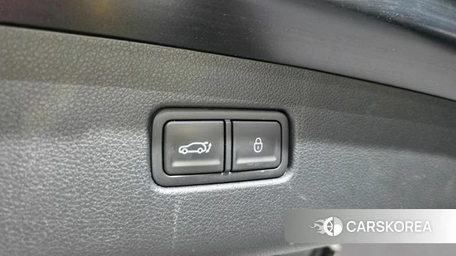 Genesis GV70 id 4186422 из Кореи 31