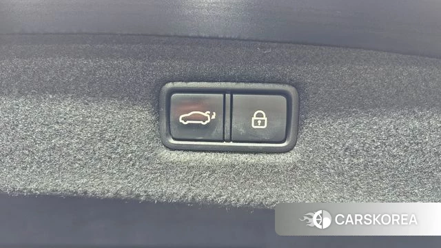 Genesis G90 id 4283516 из Кореи 31