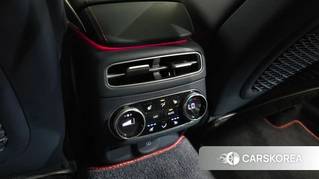 Genesis GV70 id 4585968 из Кореи 31
