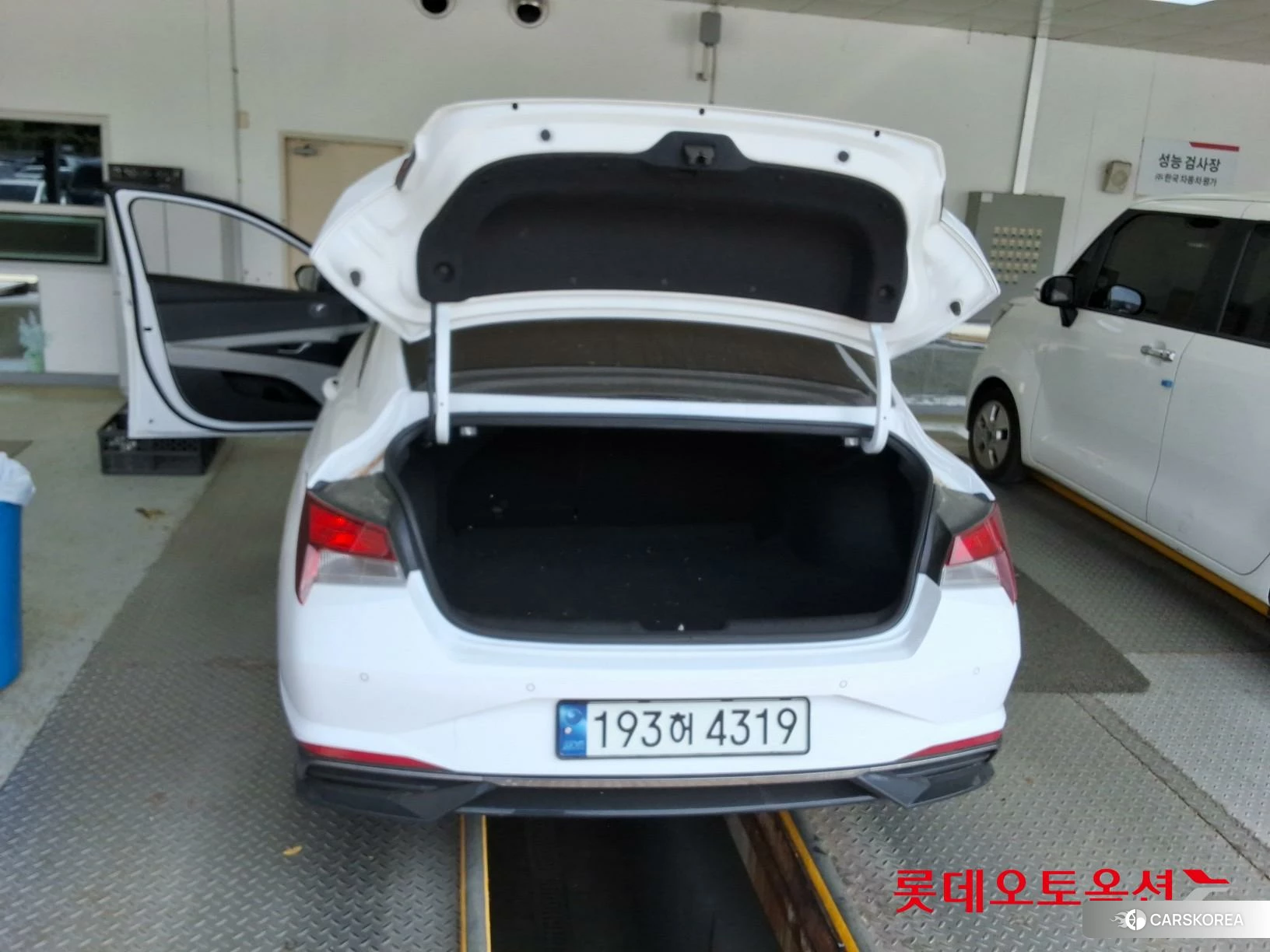 Hyundai Avante id 4289509 из Кореи 31
