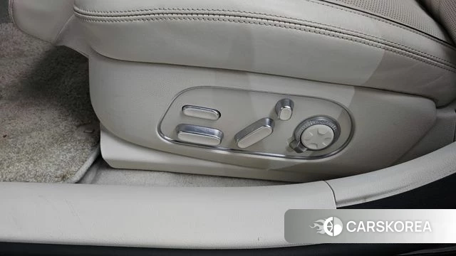 Genesis G90 (RS4) id 4309254 из Кореи 31