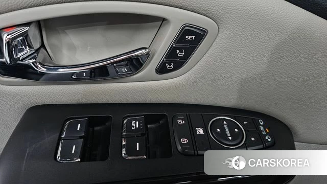 Kia The New Carnival id 4385014 из Кореи 31