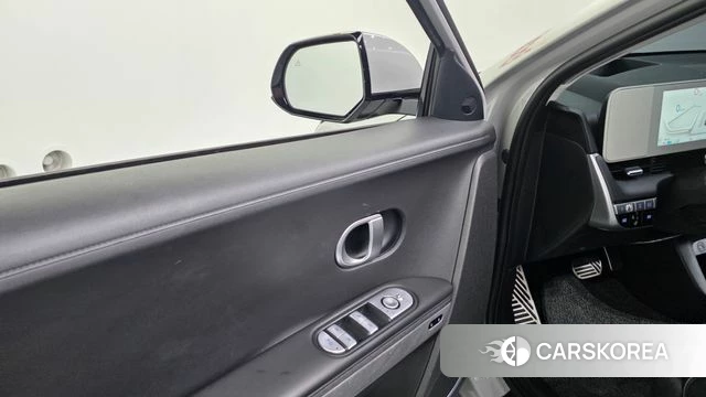 Hyundai Ionic 5 id 4489389 из Кореи 31