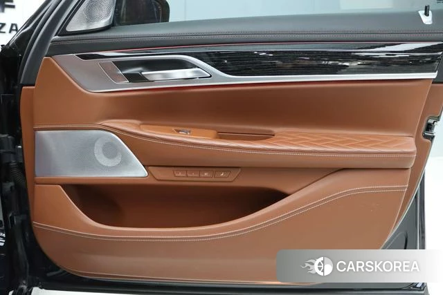 BMW 7 series id 4211114 из Китая 31