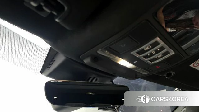 Land Rover Discovery 5 id 4188554 из Кореи 31