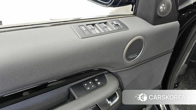 Land Rover Discovery 5 id 4267801 из Кореи 31