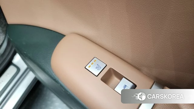 Hyundai Grandeur Hybrid (GN7) id 4382143 из Кореи 31