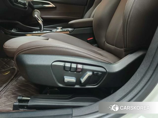 BMW 1 series id 4265782 из Китая 31