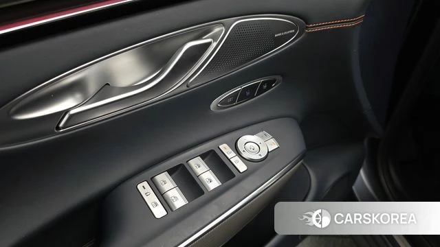 Genesis GV70 id 4834344 из Кореи 31