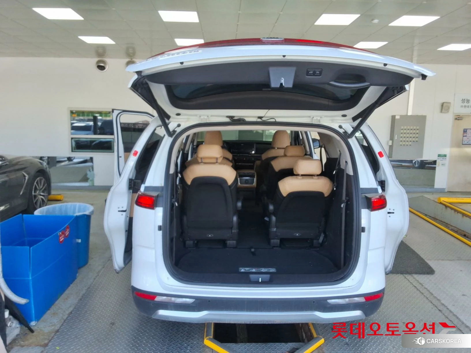 Kia Carnival id 4296914 из Кореи 31