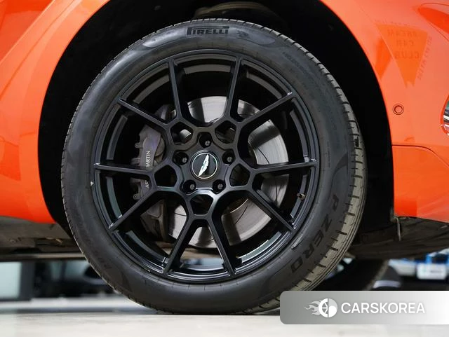 Aston Martin DBX id 4238604 из Китая 31