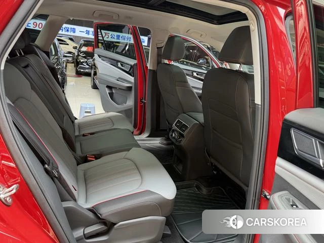 Volkswagen Tourang id 4300388 из Китая 31