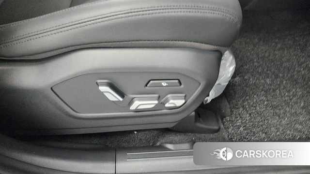 Hyundai Santa Fe (MX5) id 4375404 из Кореи 31
