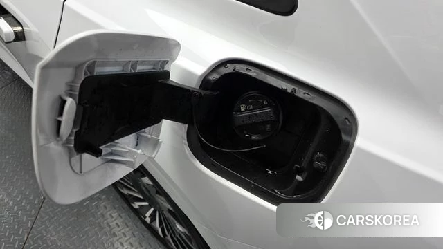 Hyundai Grandeur Hybrid (GN7) id 4757862 из Кореи 31