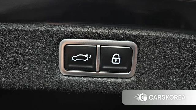 Hyundai Grandeur (GN7) id 4468282 из Кореи 31