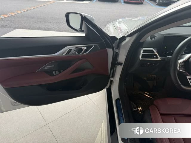BMW 4 series id 4348328 из Китая 31