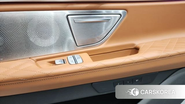 BMW 7 Series (G11) id 4201929 из Кореи 31