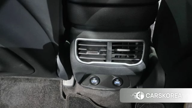 Hyundai The New Santa Fe id 4223456 из Кореи 31