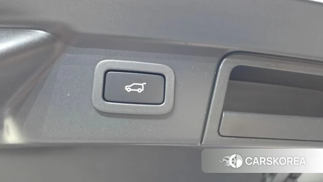 Land Rover Range Rover Velar id 4446892 из Кореи 31