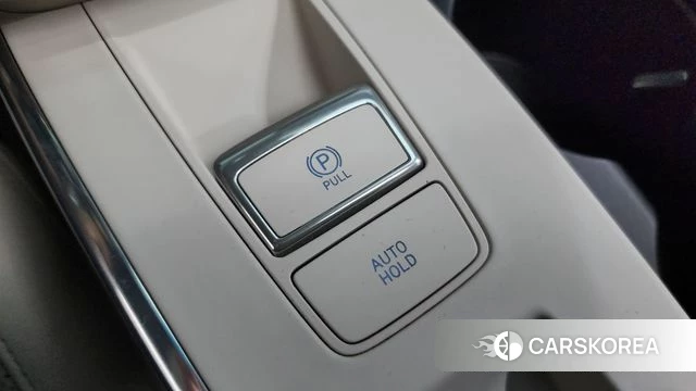 Hyundai The New Grandeur IG Hybrid id 4736721 из Кореи 31
