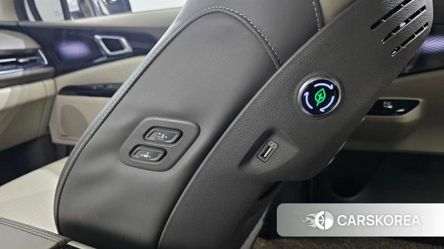 Kia Carnival 4th generation id 4250393 из Кореи 31