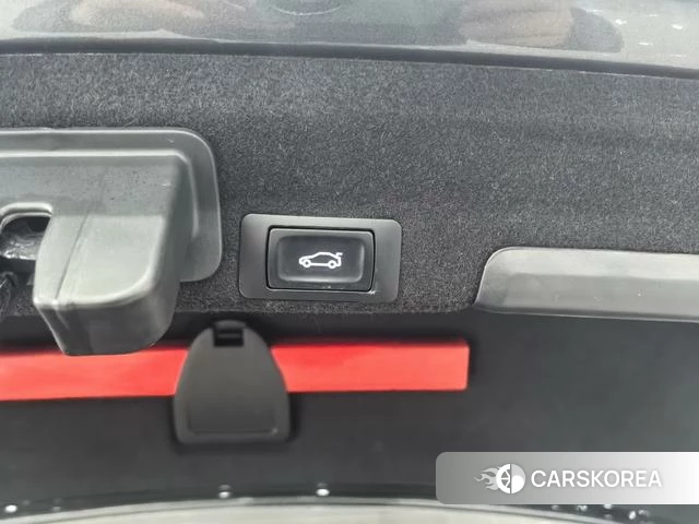 Audi A4L id 4313836 из Китая 31