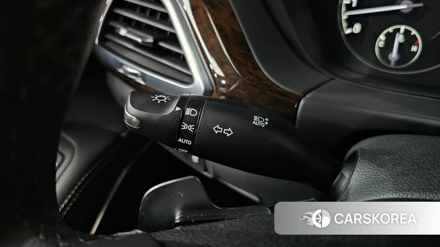 Genesis G90 id 4416901 из Кореи 31
