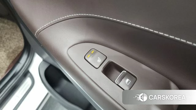 Hyundai Grandeur IG id 4245819 из Кореи 31
