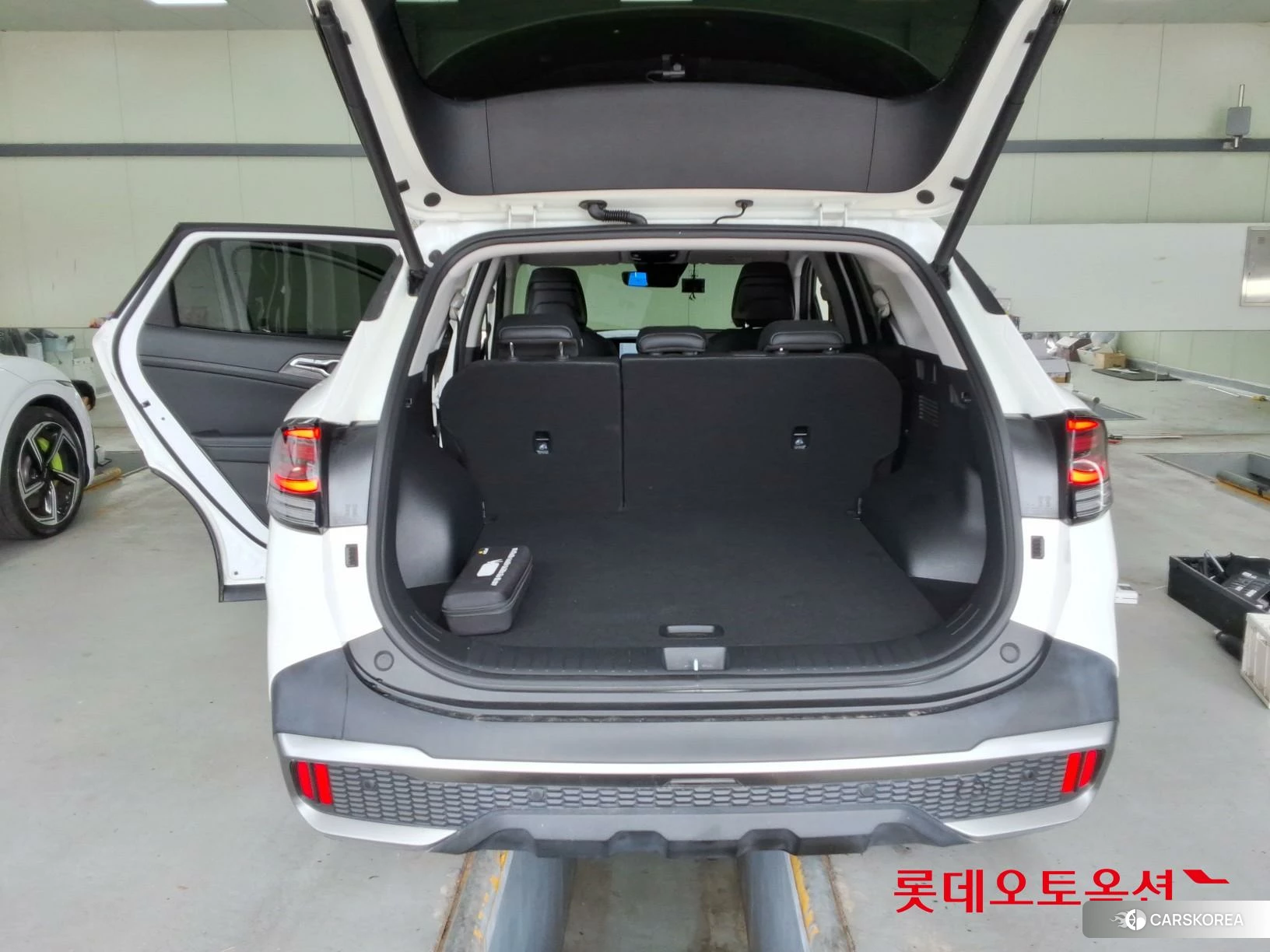 Kia Sportage Hybrid id 3875732 из Кореи 31