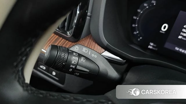 Volvo XC60 second Generation id 4700901 из Кореи 31