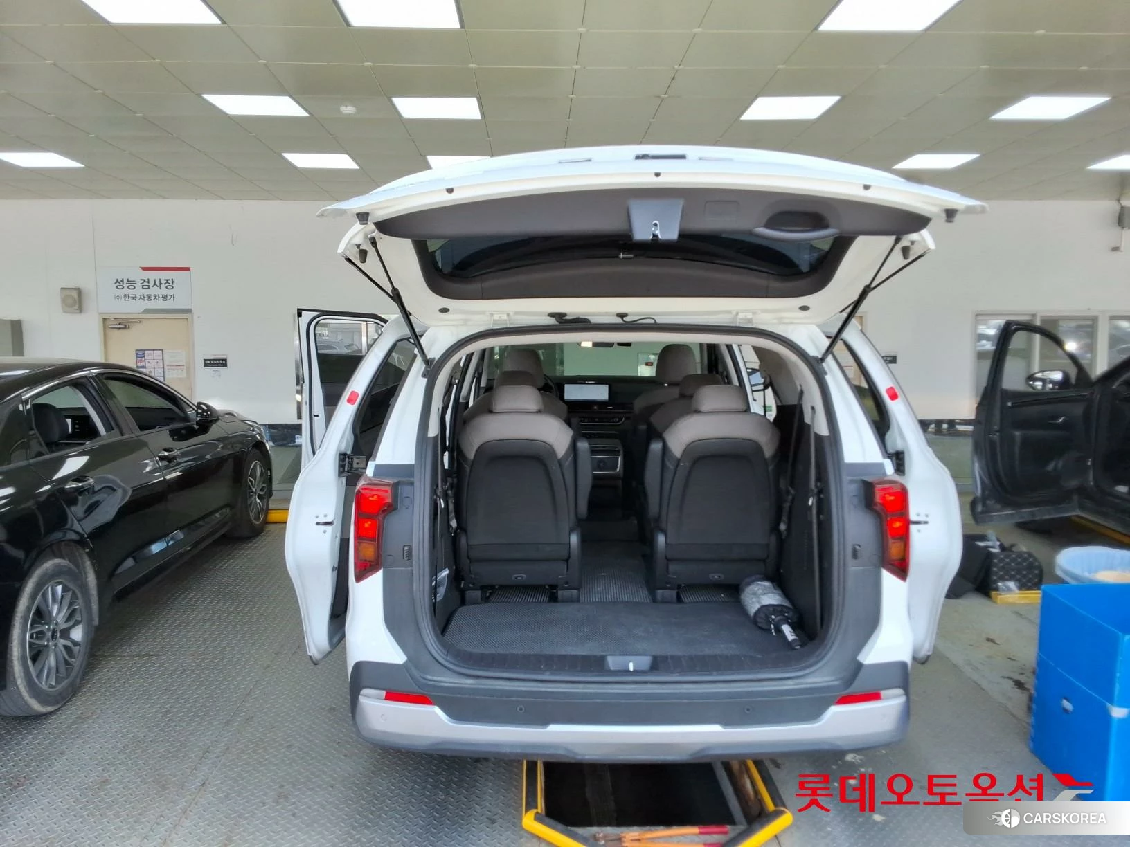 Kia Carnival Hybrid id 3882127 из Кореи 31