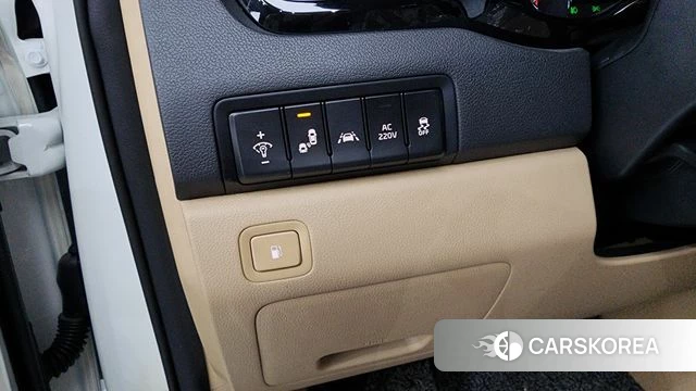 Kia The New Carnival id 4581938 из Кореи 31