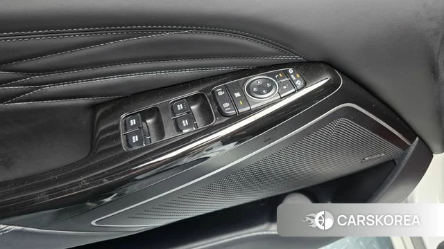 Kia K7 Premier Hybrid id 4562986 из Кореи 31