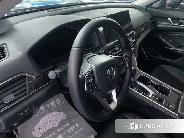 Honda Accord id 4367547 из Китая 31