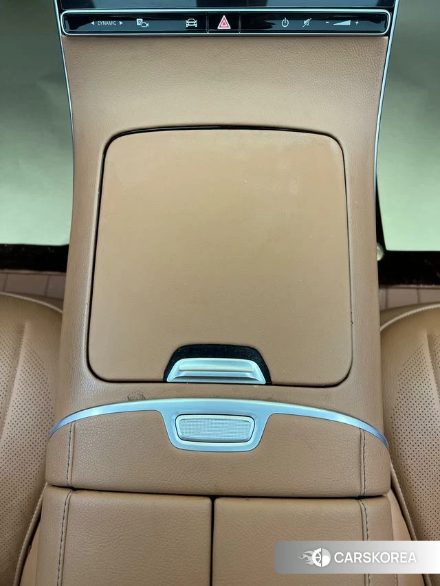 Mercedes-Benz S-class id 4368312 из Китая 31