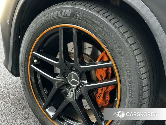 Mercedes-Benz GLE Coupe AMG id 4210023 из Китая 31