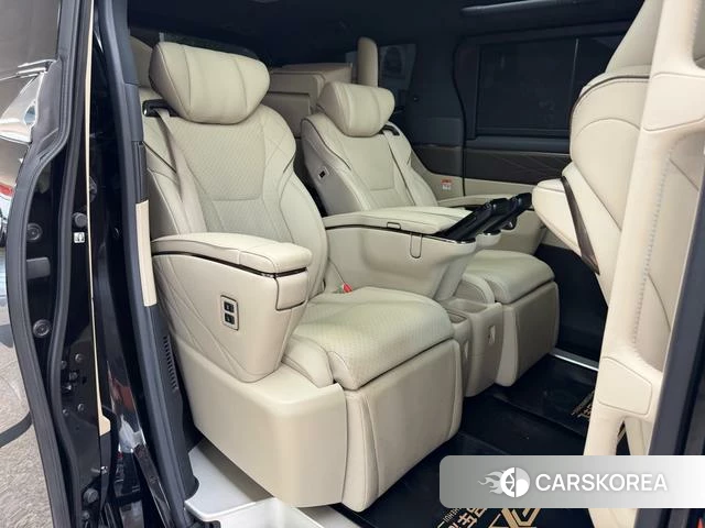 Toyota Elfa id 4257336 из Китая 31