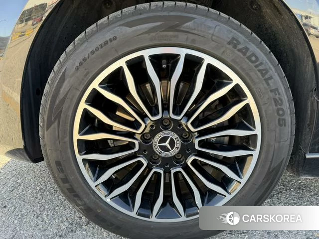 Mercedes-Benz V-class id 4208310 из Китая 31
