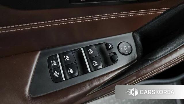 BMW 5 Series (G30) id 4430550 из Кореи 31