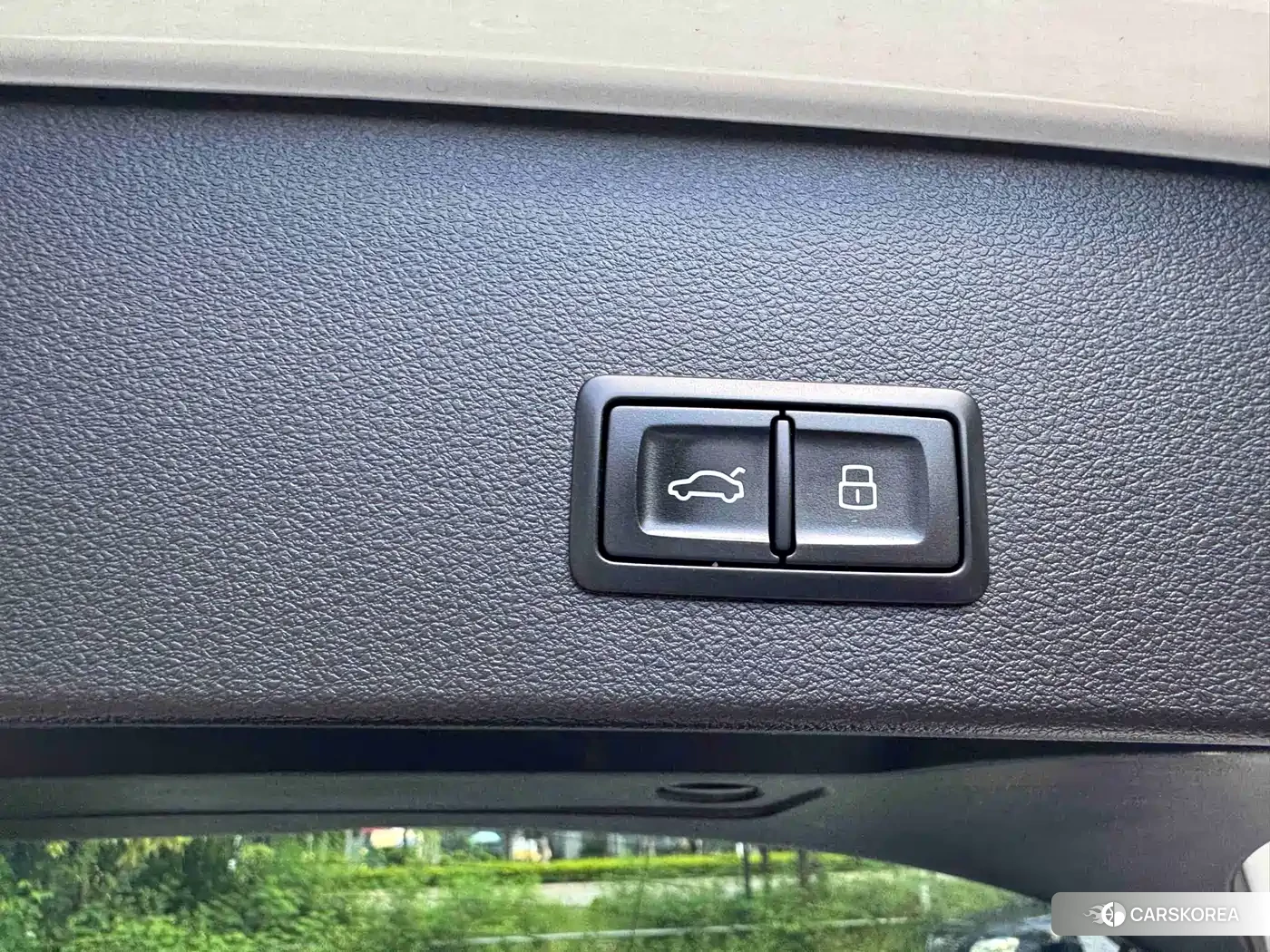 Audi Q2L id 4679870 из Китая 31